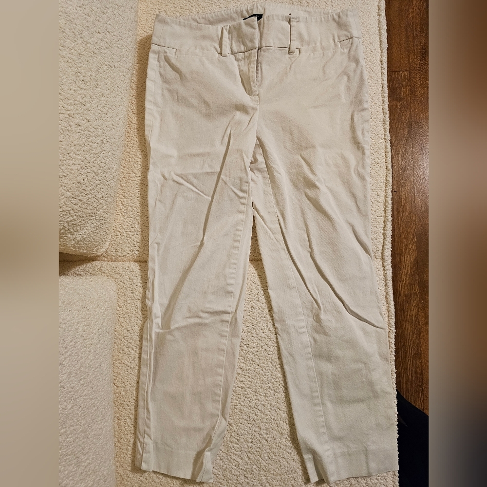 Ann Taylor factory white Capris pants